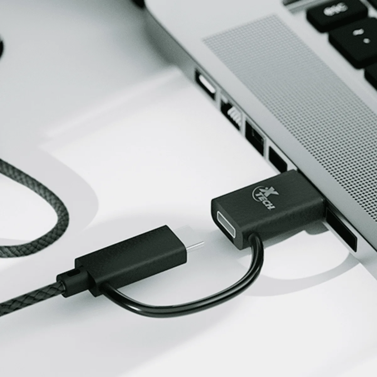 Adaptador USB-C a USB-C Xtech XTC-532 2 en 1 - Imagen 6